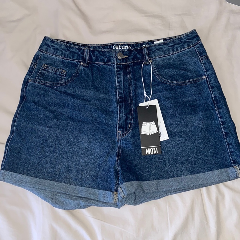 Mom Jean shorts